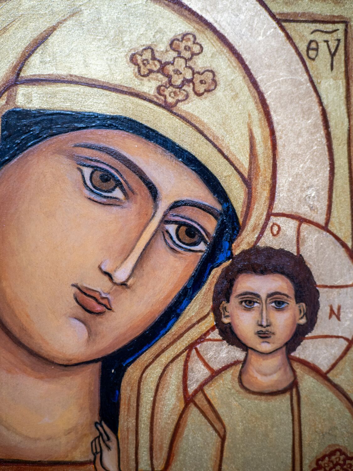 Detail of the faces of the Mother of God and the Christ Child